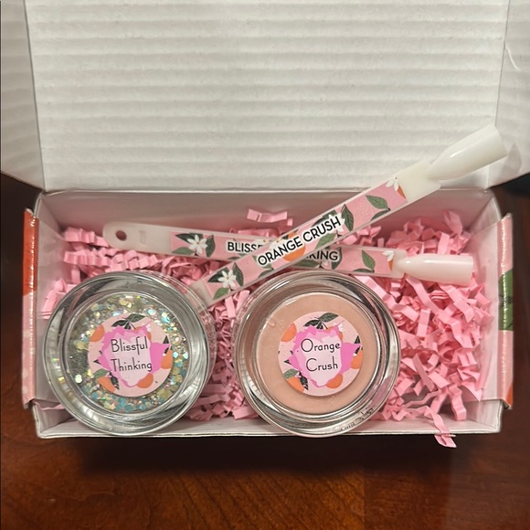 NEW!! Peppi Gel Nail Dip Powder Mystery box Blissful Thinking and Orange Crush - Picture 1 of 1